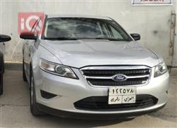 Ford Taurus